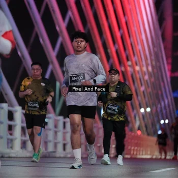 Runner Photo 6723793