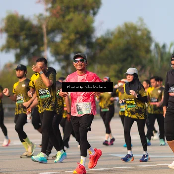 Runner Photo 6723840