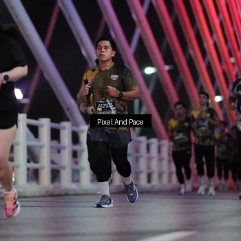 Runner Photo 6723869