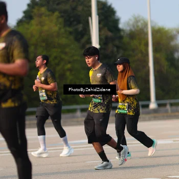Runner Photo 6723878