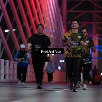 Runner Photo 6723891