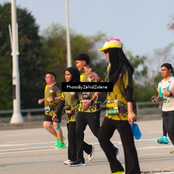Runner Photo 6723973