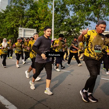 Runner Photo 6723984