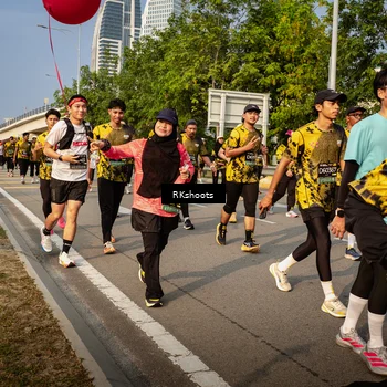 Runner Photo 6724000
