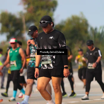 Runner Photo 6724008