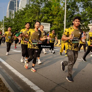 Runner Photo 6724015