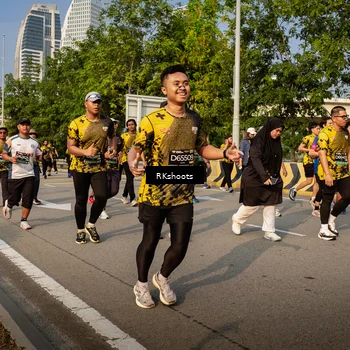 Runner Photo 6724026