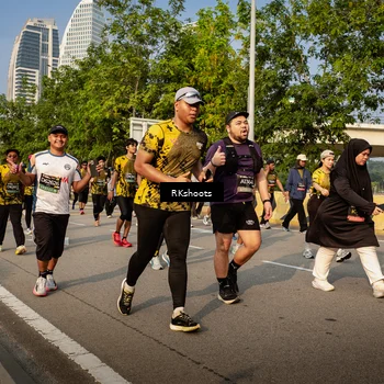 Runner Photo 6724028