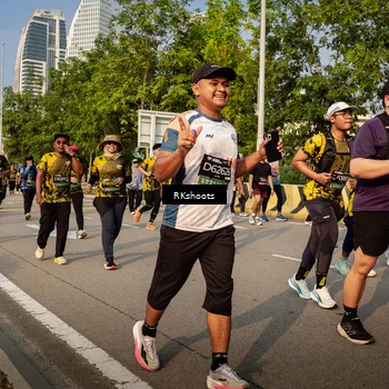 Runner Photo 6724140