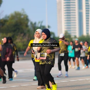 Runner Photo 6724203