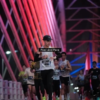 Runner Photo 6724231