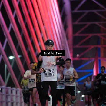 Runner Photo 6724267