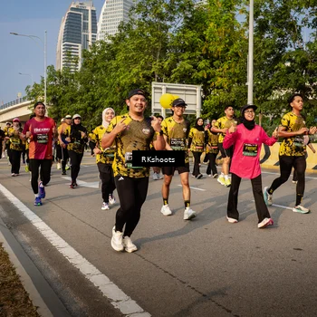 Runner Photo 6724301