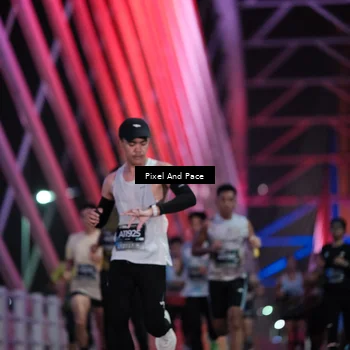 Runner Photo 6724342