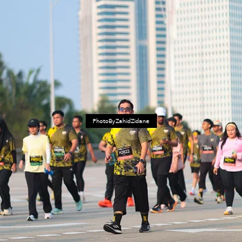Runner Photo 6724360