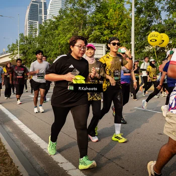 Runner Photo 6724372