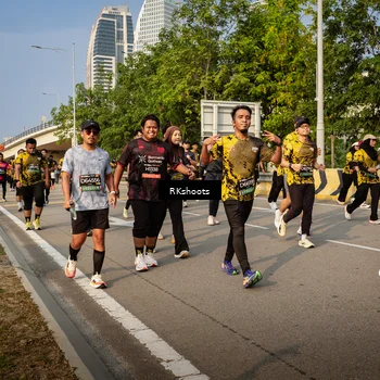 Runner Photo 6724384