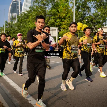 Runner Photo 6724395