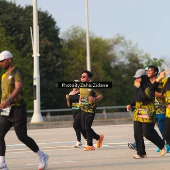 Runner Photo 6724459