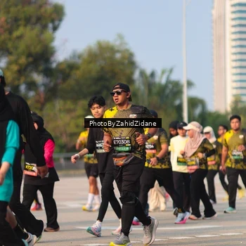 Runner Photo 6724460