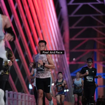 Runner Photo 6724463