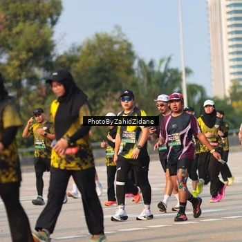 Runner Photo 6724485