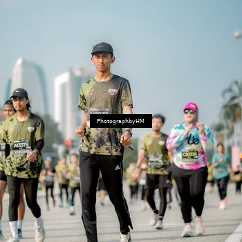 Runner Photo 6724489