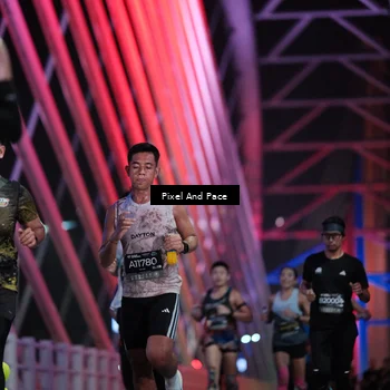 Runner Photo 6724531