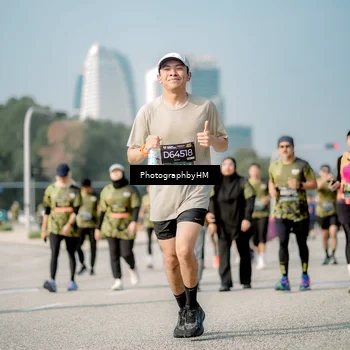 Runner Photo 6724543