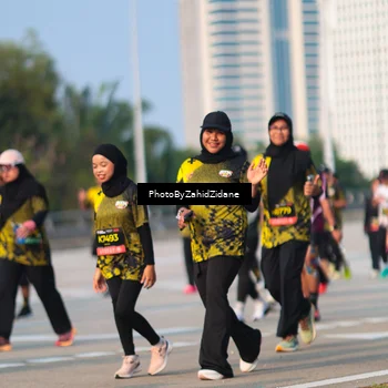 Runner Photo 6724588