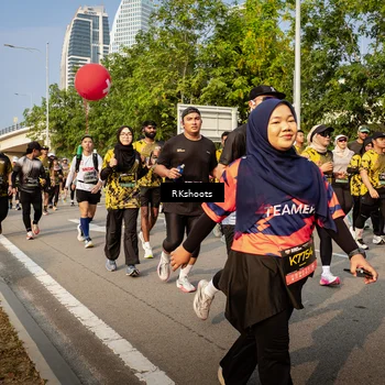 Runner Photo 6724591