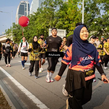 Runner Photo 6724594