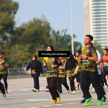 Runner Photo 6724597