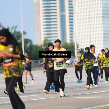 Runner Photo 6724647