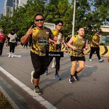 Runner Photo 6724665