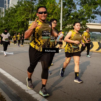 Runner Photo 6724679