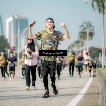 Runner Photo 6724758