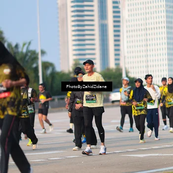 Runner Photo 6724771