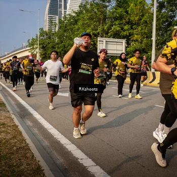 Runner Photo 6724859