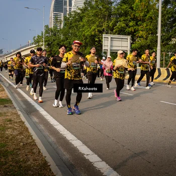 Runner Photo 6724880