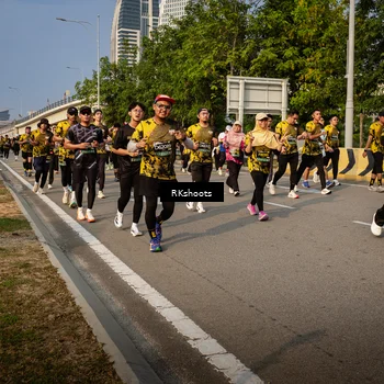 Runner Photo 6724885