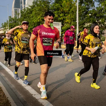 Runner Photo 6724905