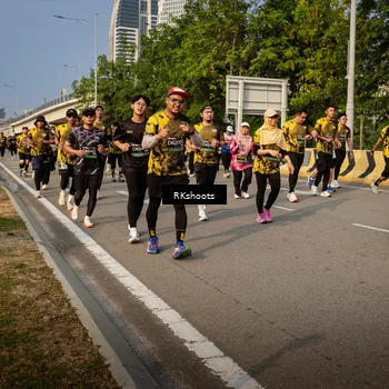Runner Photo 6724911