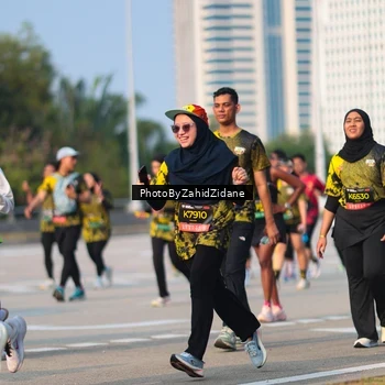 Runner Photo 6724957