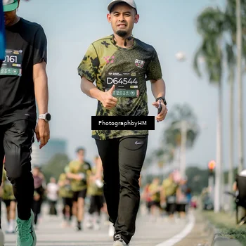 Runner Photo 6725000