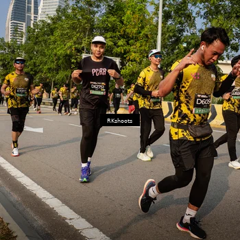 Runner Photo 6725022
