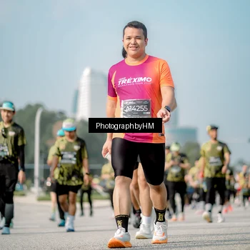 Runner Photo 6725026