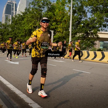 Runner Photo 6725031
