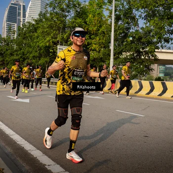 Runner Photo 6725040