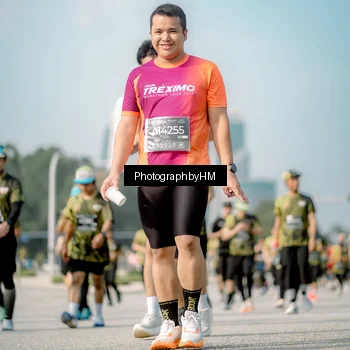 Runner Photo 6725041